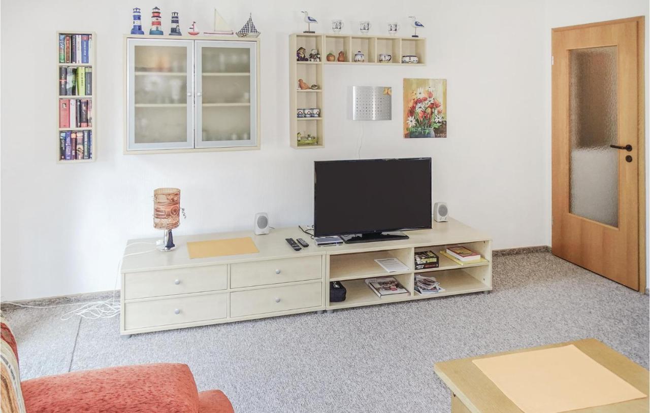 Awesome apartment in Bsum OT Westerdeichs, with 1 Bedrooms Büsum Buitenkant foto