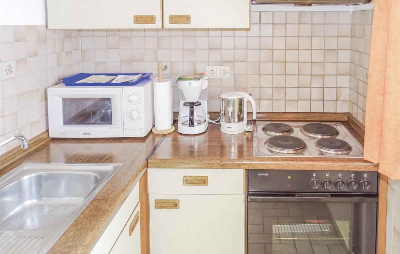 Awesome apartment in Bsum OT Westerdeichs, with 1 Bedrooms Büsum Buitenkant foto